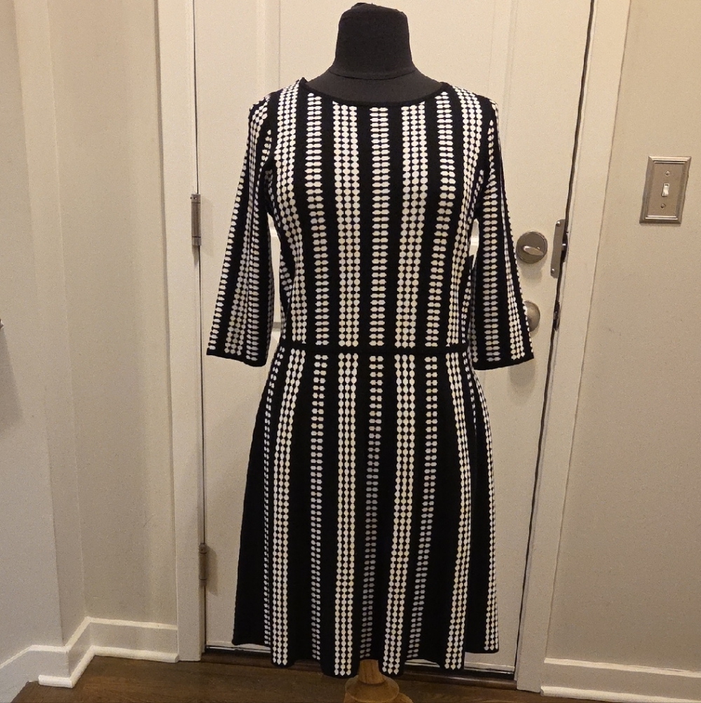 Danny & Nicole Black and White Striped Long Sleeve Dress